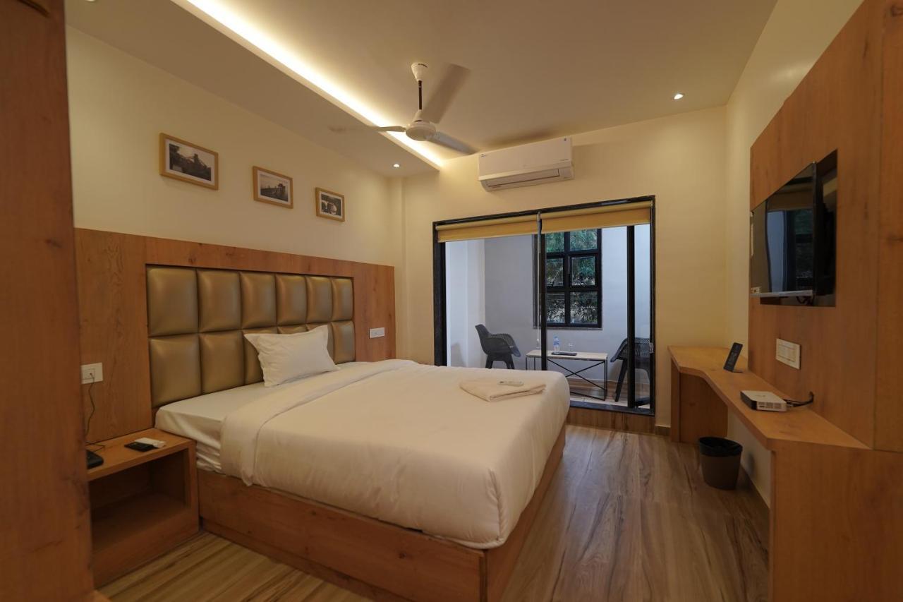 Southern Residency Kochi Exterior photo