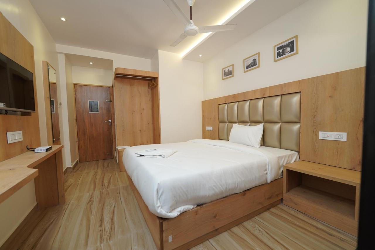 Southern Residency Kochi Exterior photo