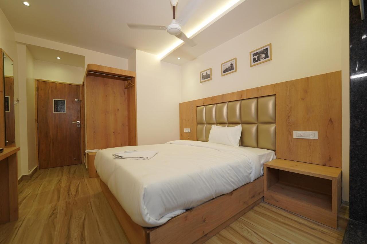 Southern Residency Kochi Exterior photo