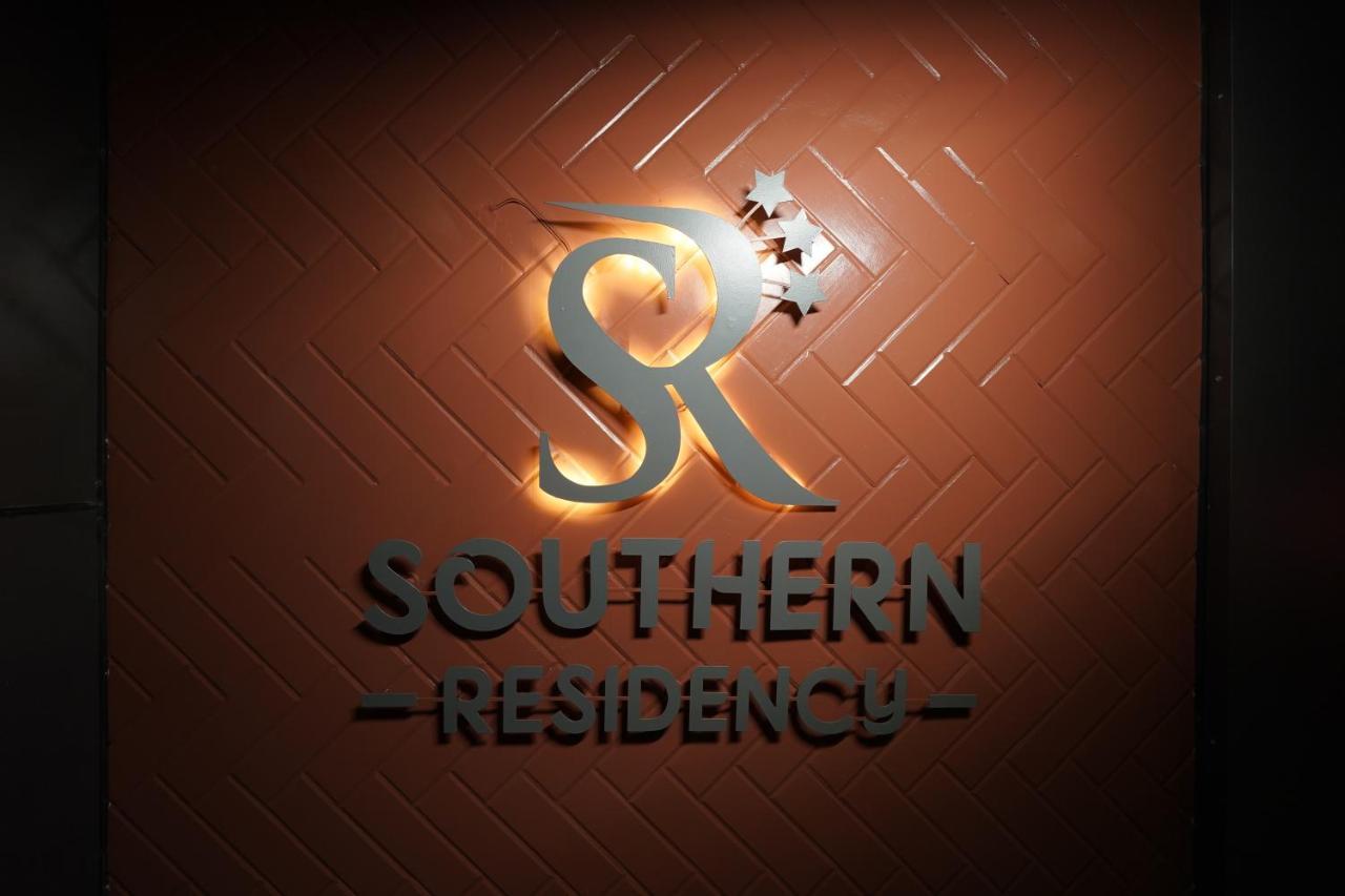 Southern Residency Kochi Exterior photo